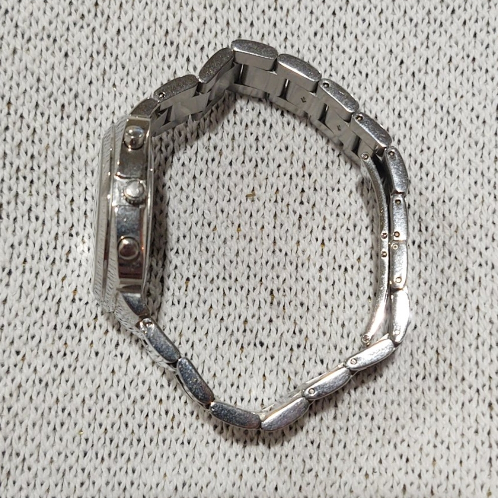 Kate Spade Silver Watch - Picture 3 of 6